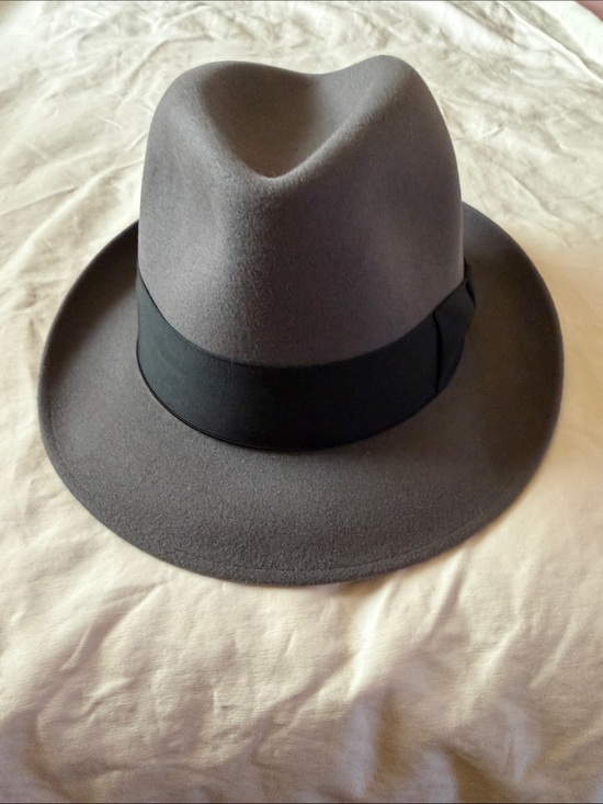 Selentino Other - Selentino Gray Men's Felt Fedora Hat with Black Band